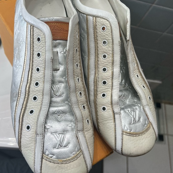 Louis Vuitton Women's Silver and White Sneakers Authentic - Picture 1 of 5